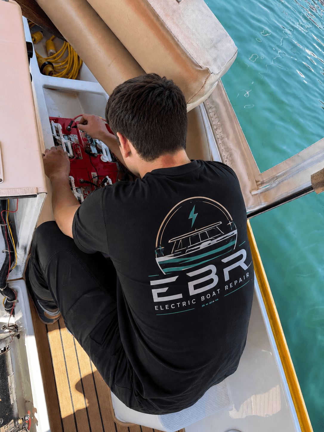 Duffy boat battery replacement service