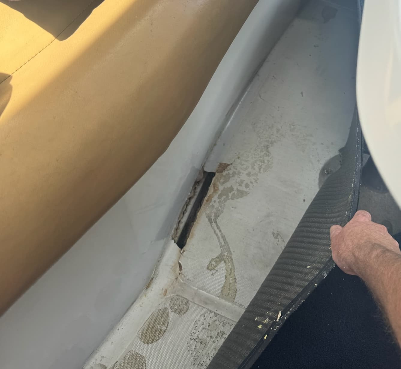 Fiberglass and gelcoat damage on Duffy hull